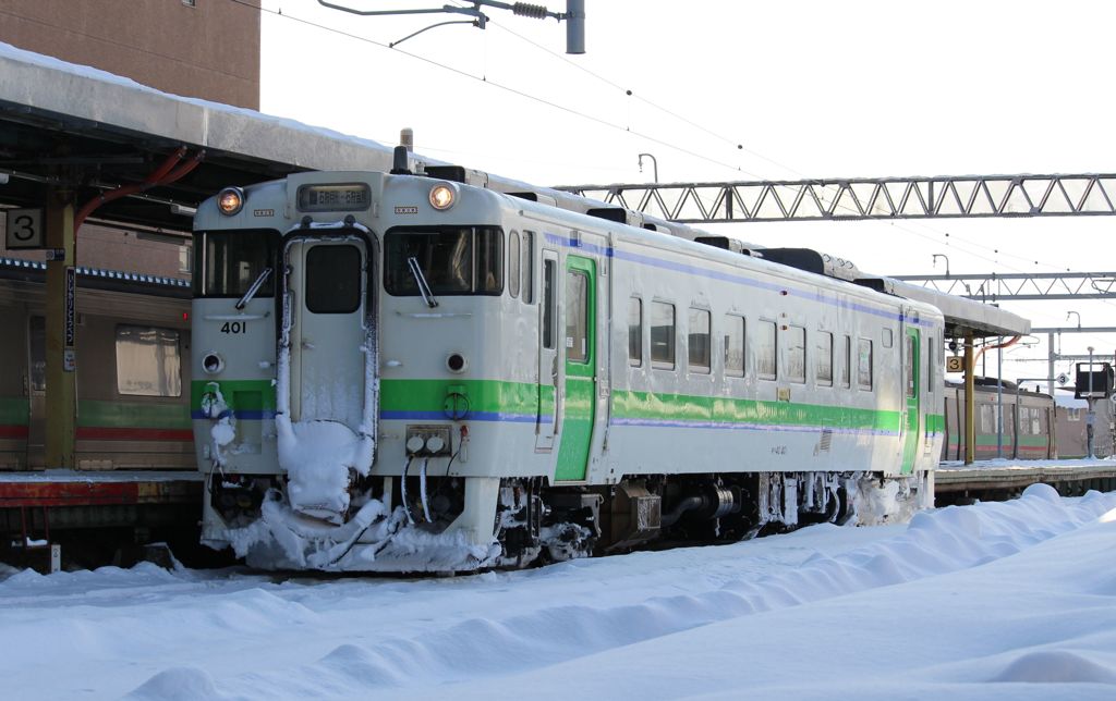 駅にて待機中