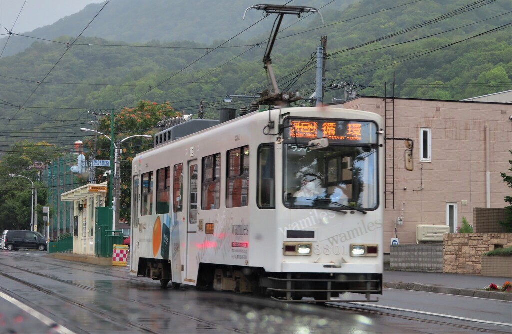 雨の日の市電