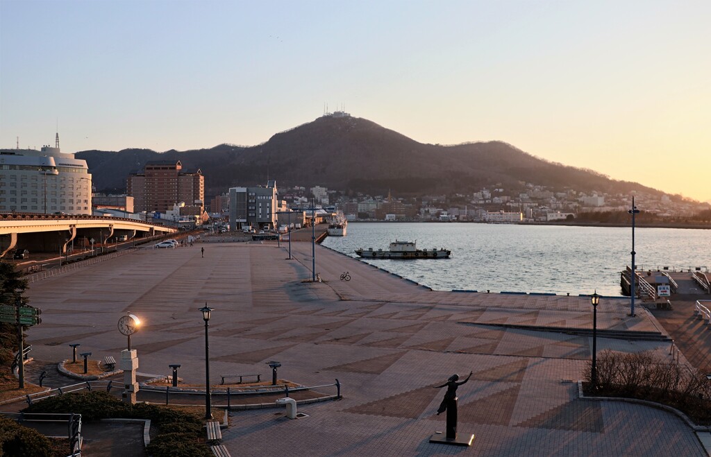 函館山　港　広場