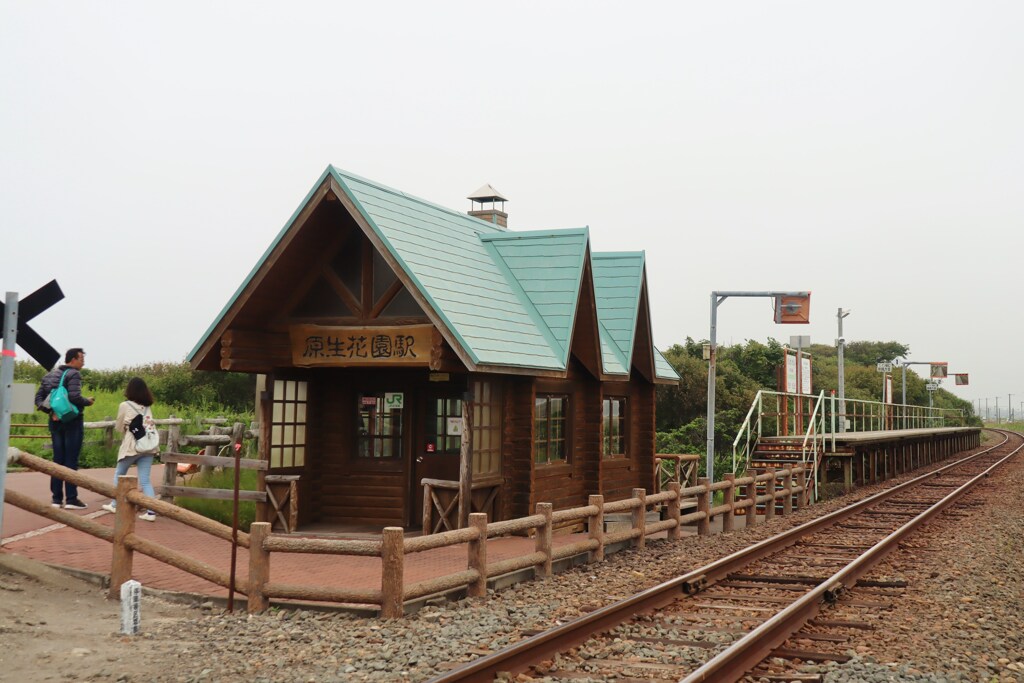 小さな駅舎