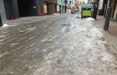 溶けて、凍って