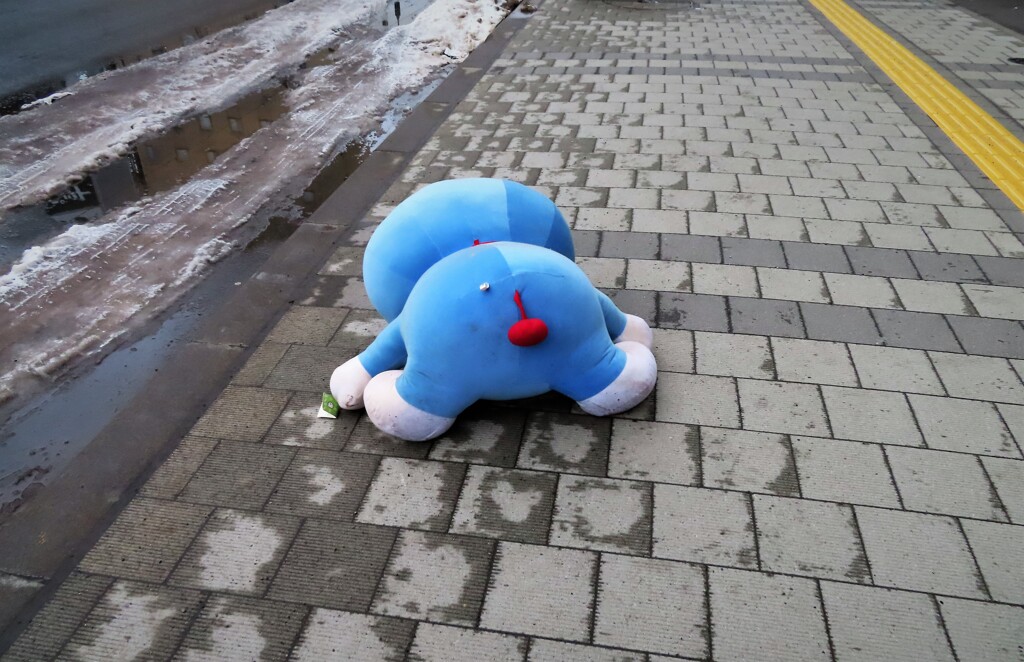 ん？行き倒れ？　もしかして？