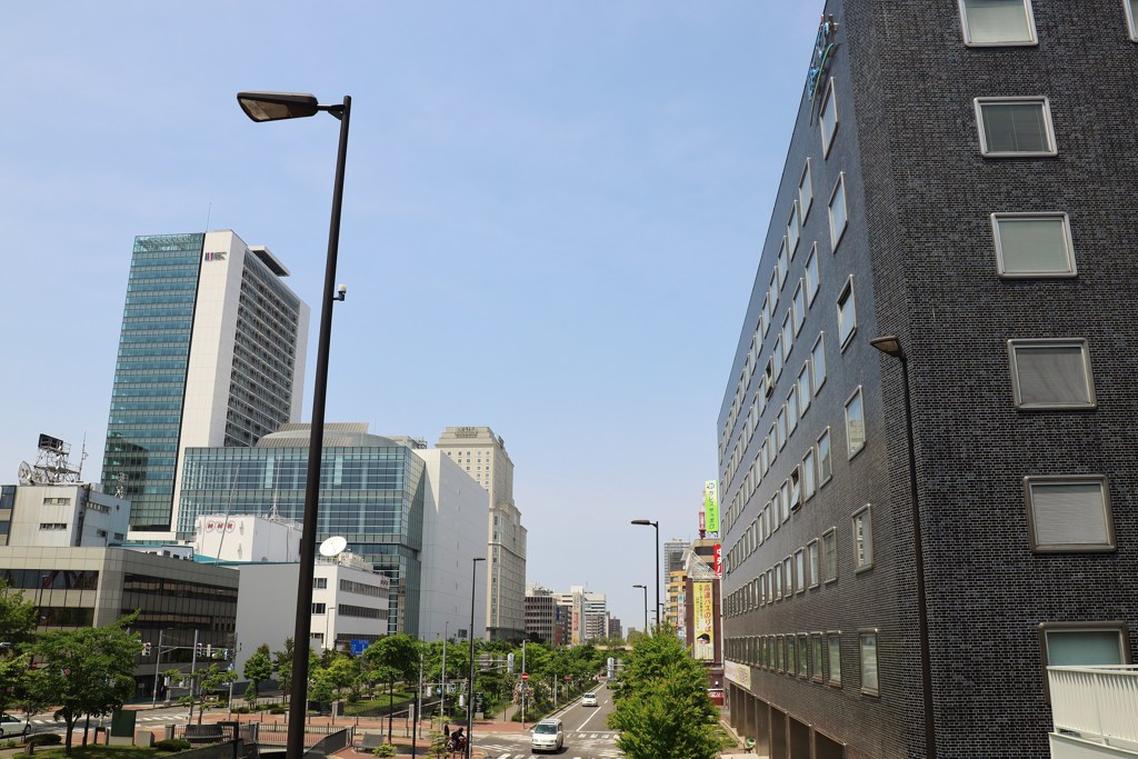 札幌散歩２８　創成川北を望んで