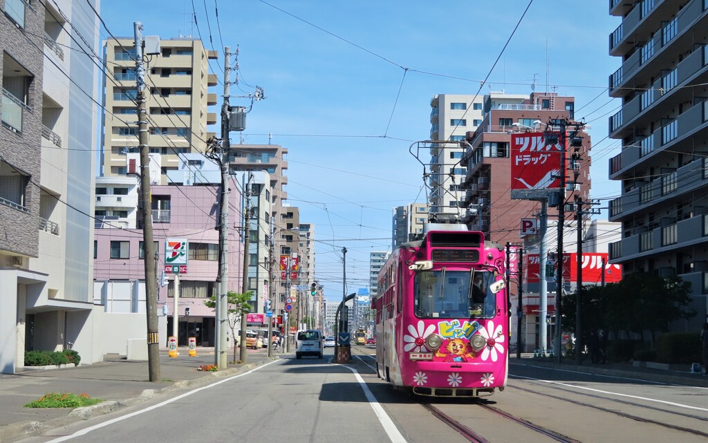 トラム　２