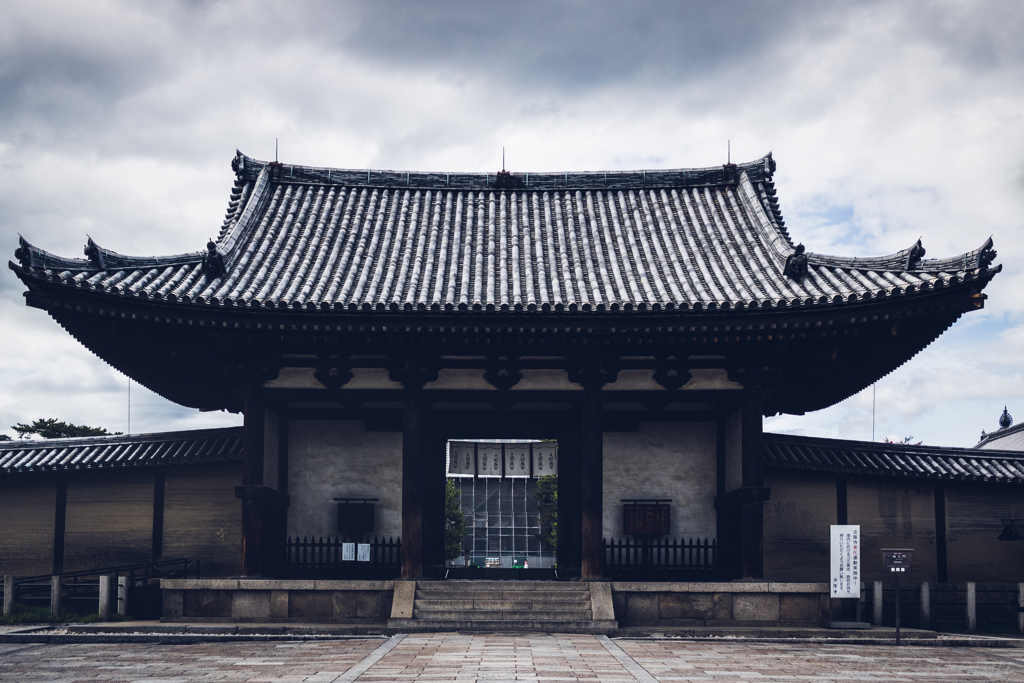 法隆寺　中門
