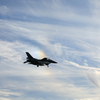 彩雲と戦闘機