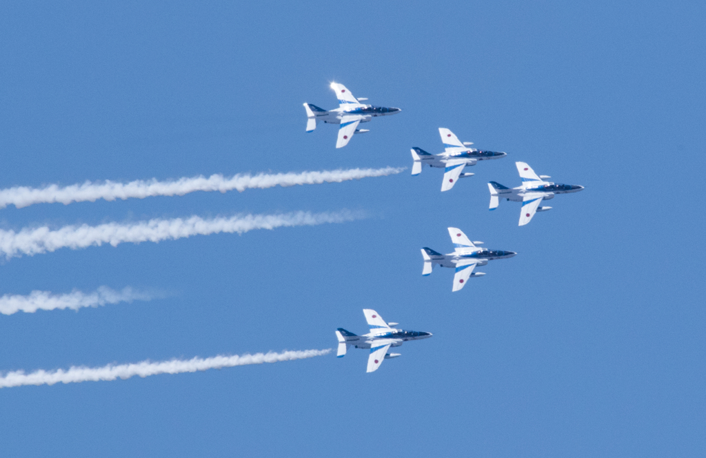 ブルーインパルス　熊本復興支援