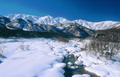 「蒼白の白馬連山」