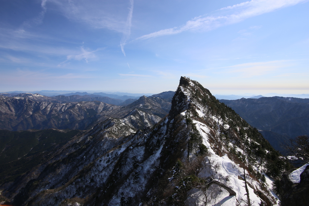 石鎚山　冬の眺め