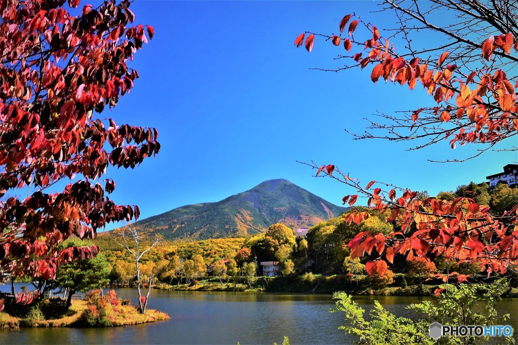 白樺湖と蓼科山