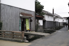 白壁土蔵群