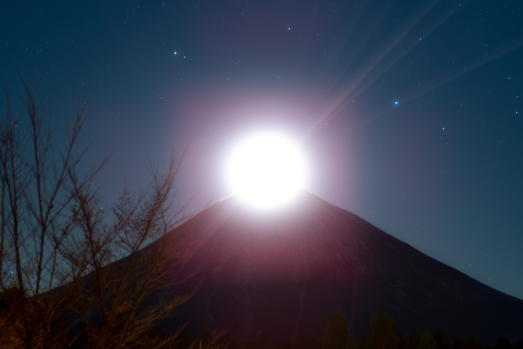 月齢20のパール富士