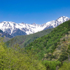 春の雪山