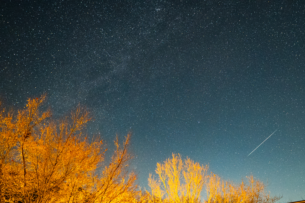 天の川と流星