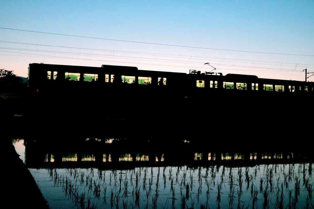 夕暮れ　東北本線