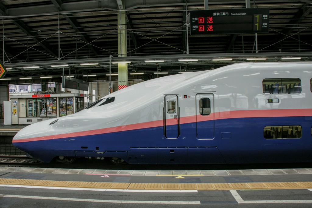 新潟駅にて　Maxとき