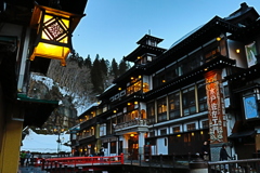 銀山温泉
