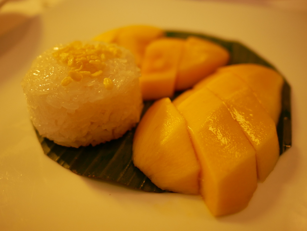 Mango sticky rice