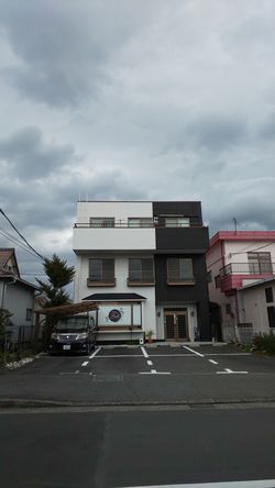 img09