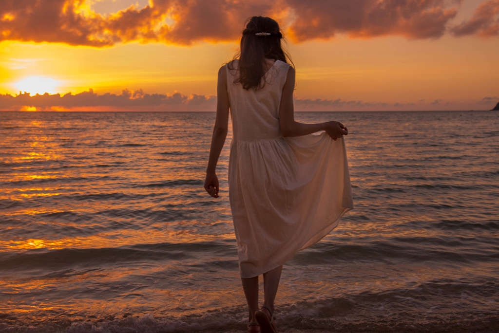 顔の見えない夕日ポートレート①