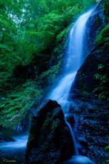 Utsue Waterfall