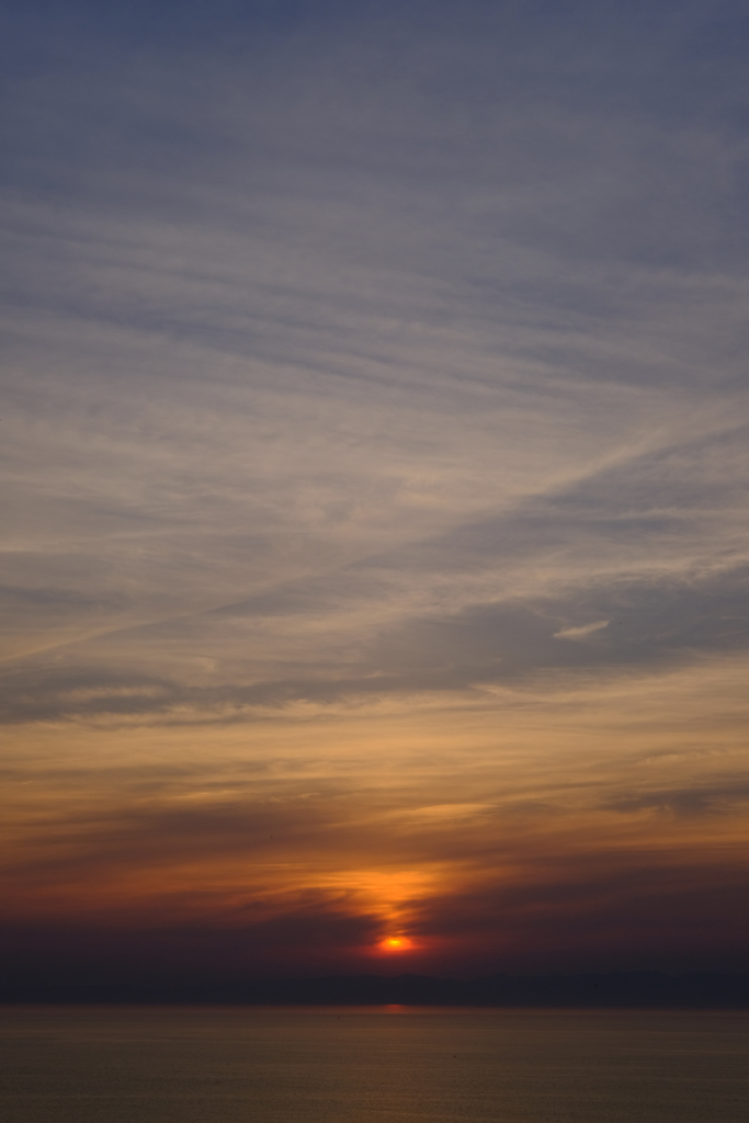 夕焼けに臨む