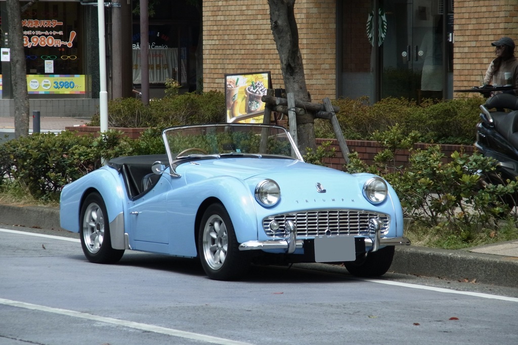 横浜にいたオープンカー