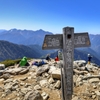 快晴の唐松岳山頂