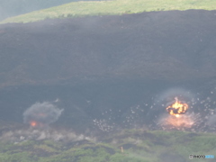 遠くても爆音