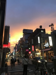 帰り道の振り向くと