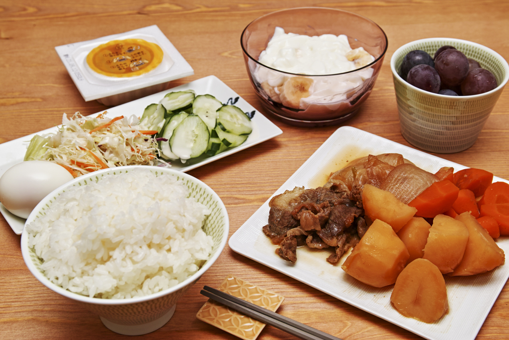 今夜の夕食（牛肉を久々に買う）