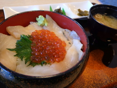 海鮮丼