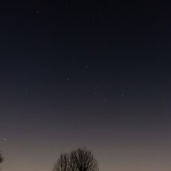 通りすがりの夜空