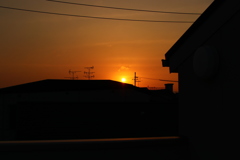 設定がよく分からぬ。が夕日！