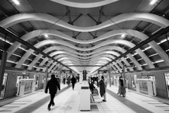 近未来的な銀座線渋谷駅