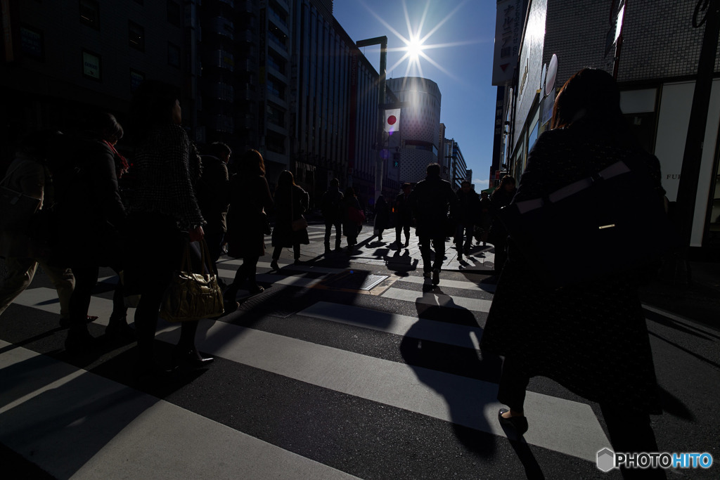 銀座を歩く