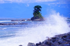 雨晴海岸の荒波