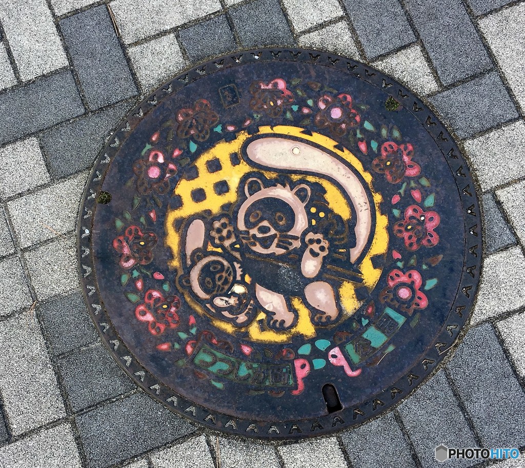 マンポールの蓋。