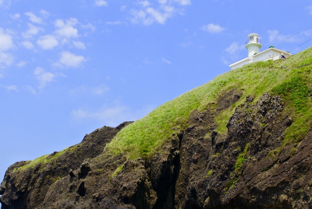 角田山灯台