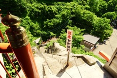 高龍神社 恐怖の参道 特に下りが…