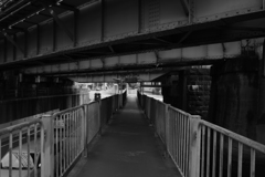 高架下通路
