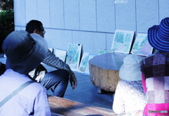絵画クラブの反省会をされる熟年方