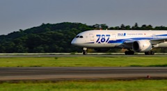 B787