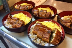 昼メシだ〜〜٩( 'ω' )و