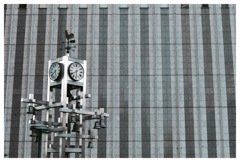 大阪駅のテラスにて。