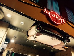 Rockに興味は無いけどね〜(°▽°)