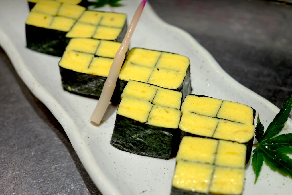 冷えた地酒と一緒にどうぞ〜