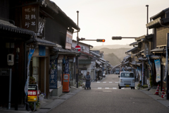 暮れの街道