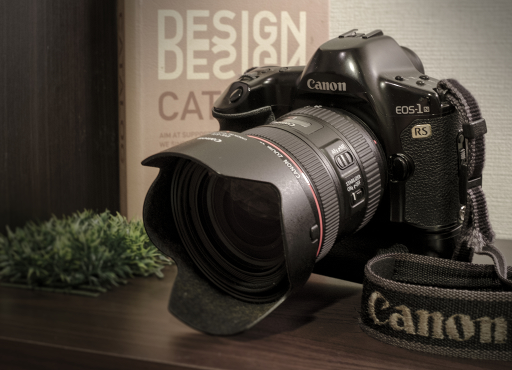 CANON EOS-1N RS