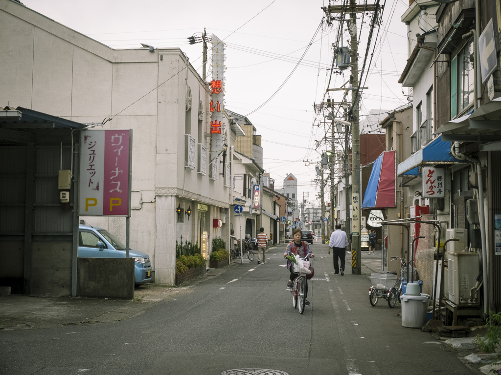 金津園 